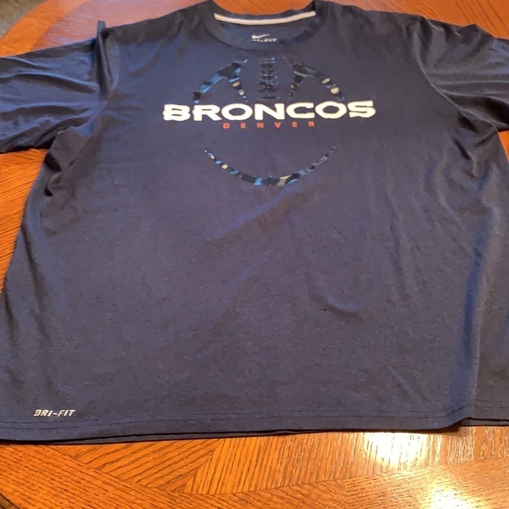 Denver Broncos Distressed Nike Dri Fit Shirt - Picture 3 of 7